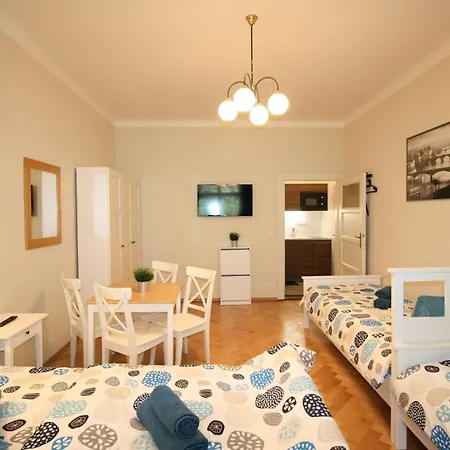 Finnem Rentals Pod Znonarkou Praha Exteriér fotografie