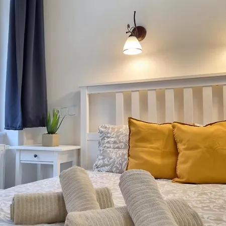 Finnem Rentals Pod Znonarkou Praha Exteriér fotografie